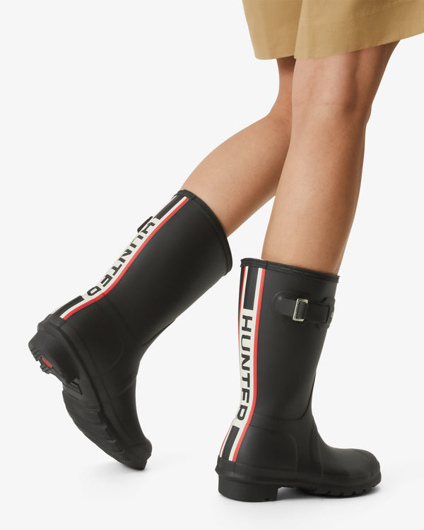 Hunter Tri-colour Logo Backstrap Short Wellington Női Rövid Szárú Csizma Fekete | TCP-058317